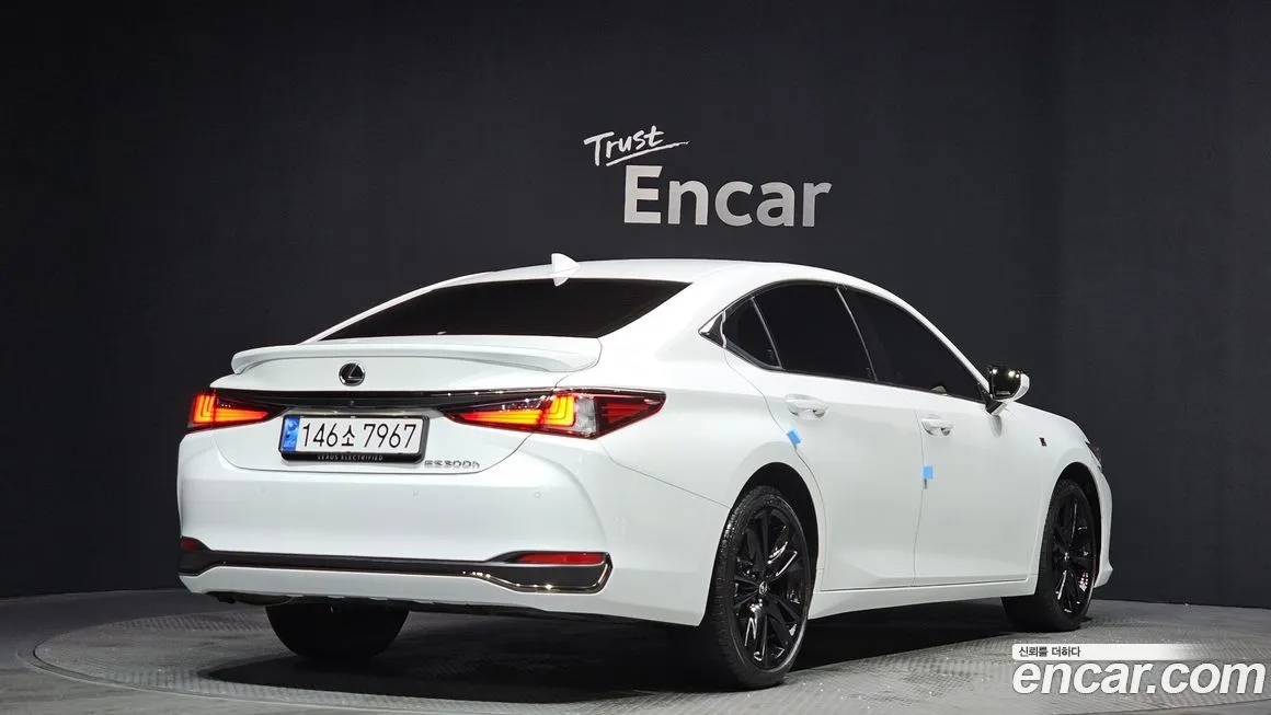 Lexus ES 2024 из KR, фото 4