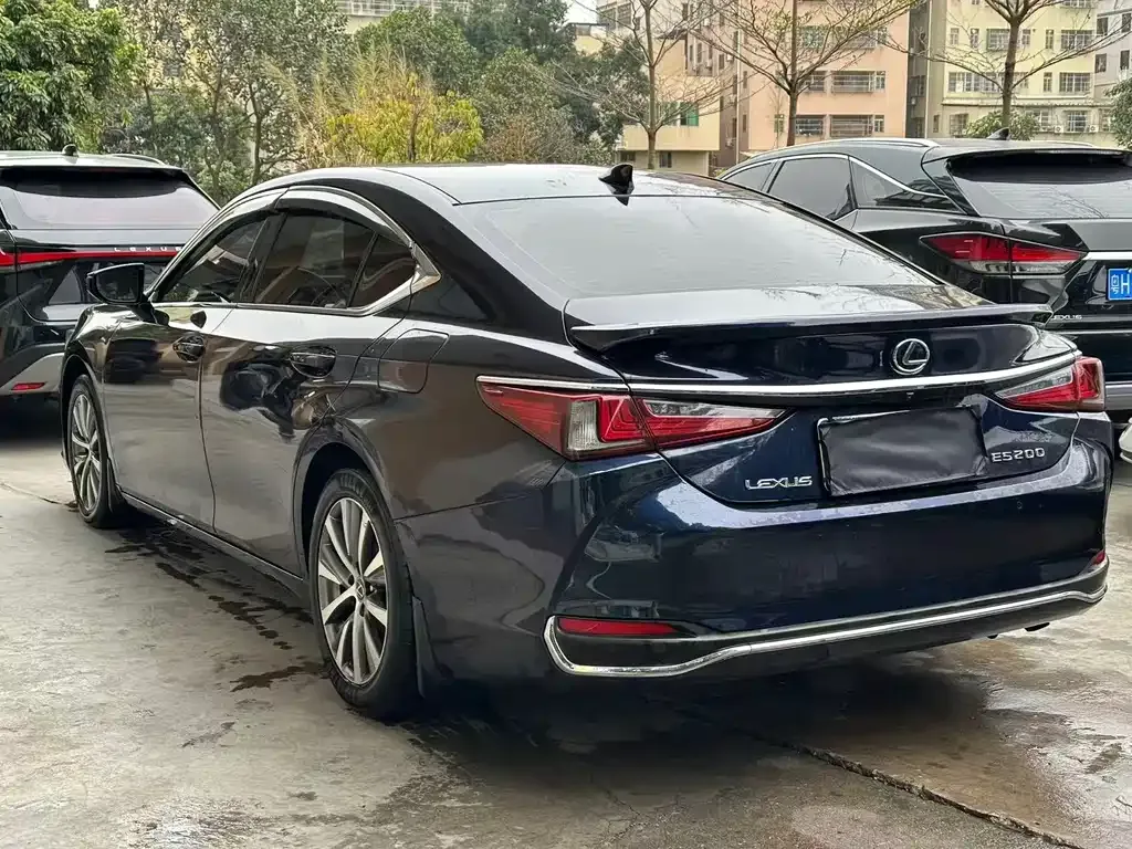 Lexus ES 2021 из CN, фото 4