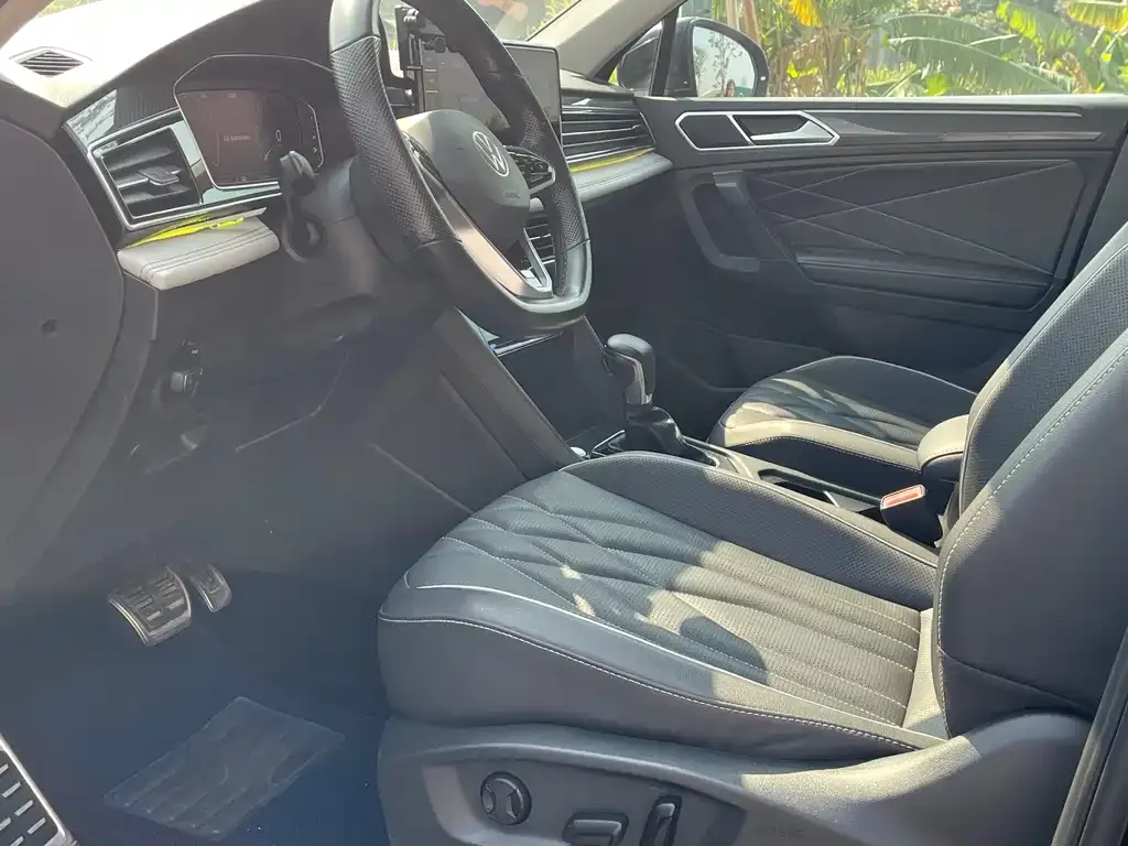 Volkswagen Tiguan L 2021 из CN, фото 6
