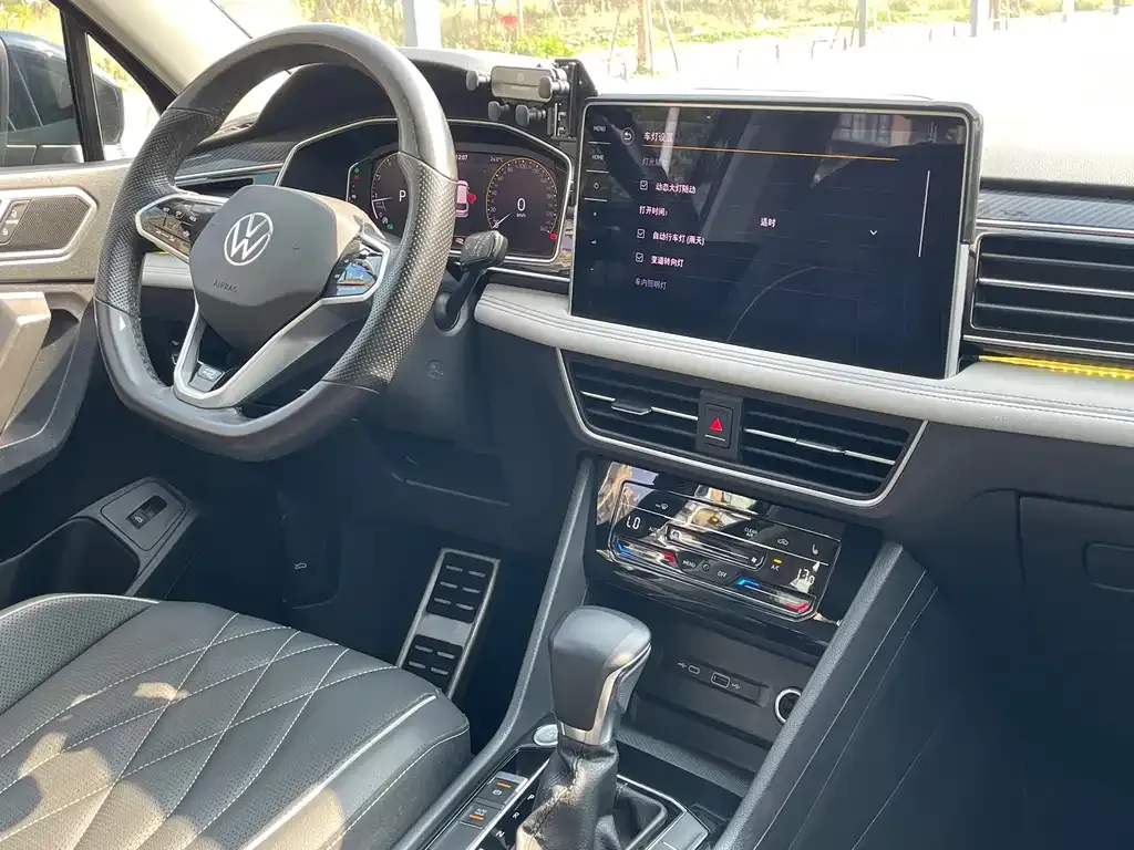 Volkswagen Tiguan L 2021 из CN, фото 8