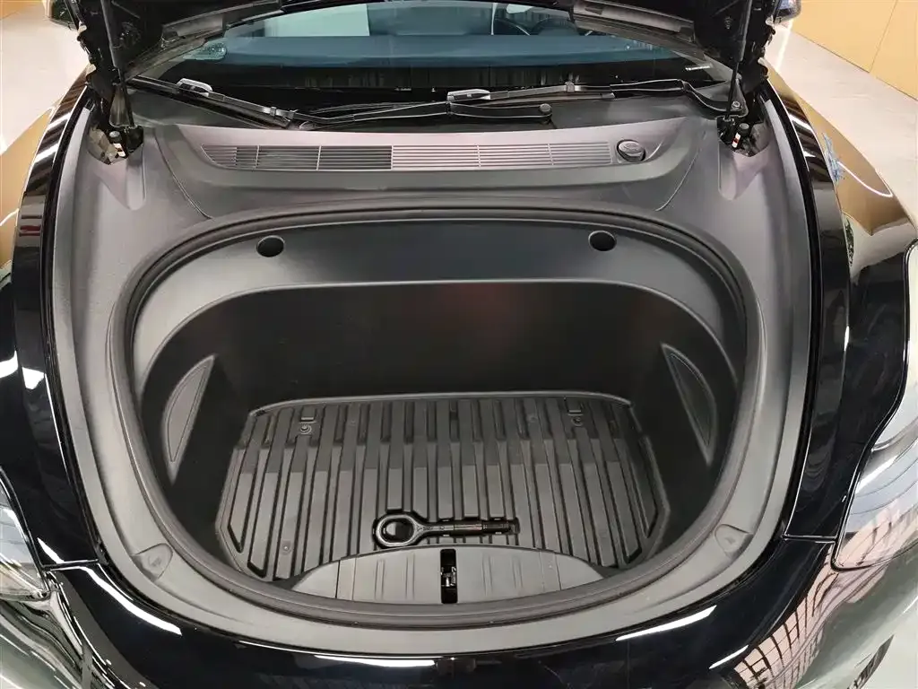 Tesla Model 3 2023 из CN, фото 10