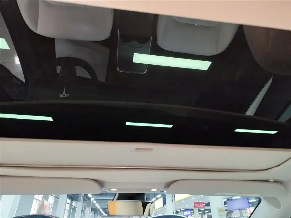 Tesla Model 3 2023 из CN, фото 8