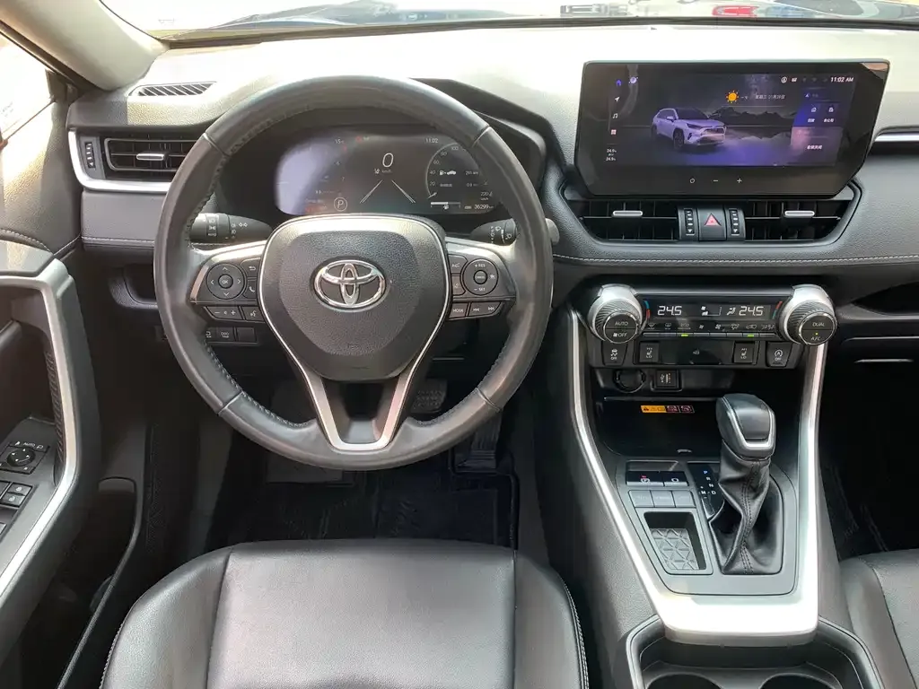 Toyota RAV4 2023 из CN, фото 9
