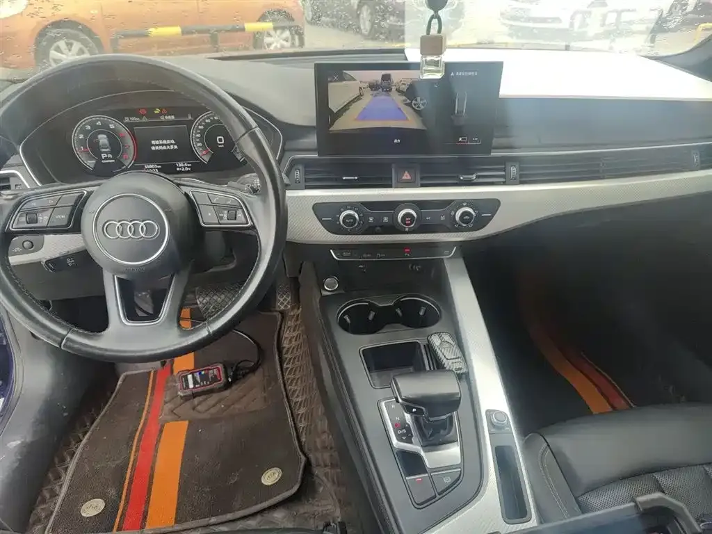 Audi A4L 2021 из CN, фото 10