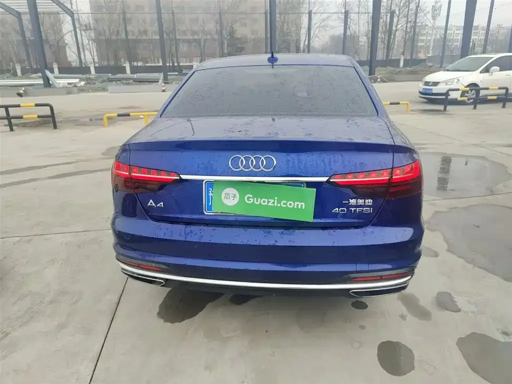 Audi A4L 2021 из CN, фото 4