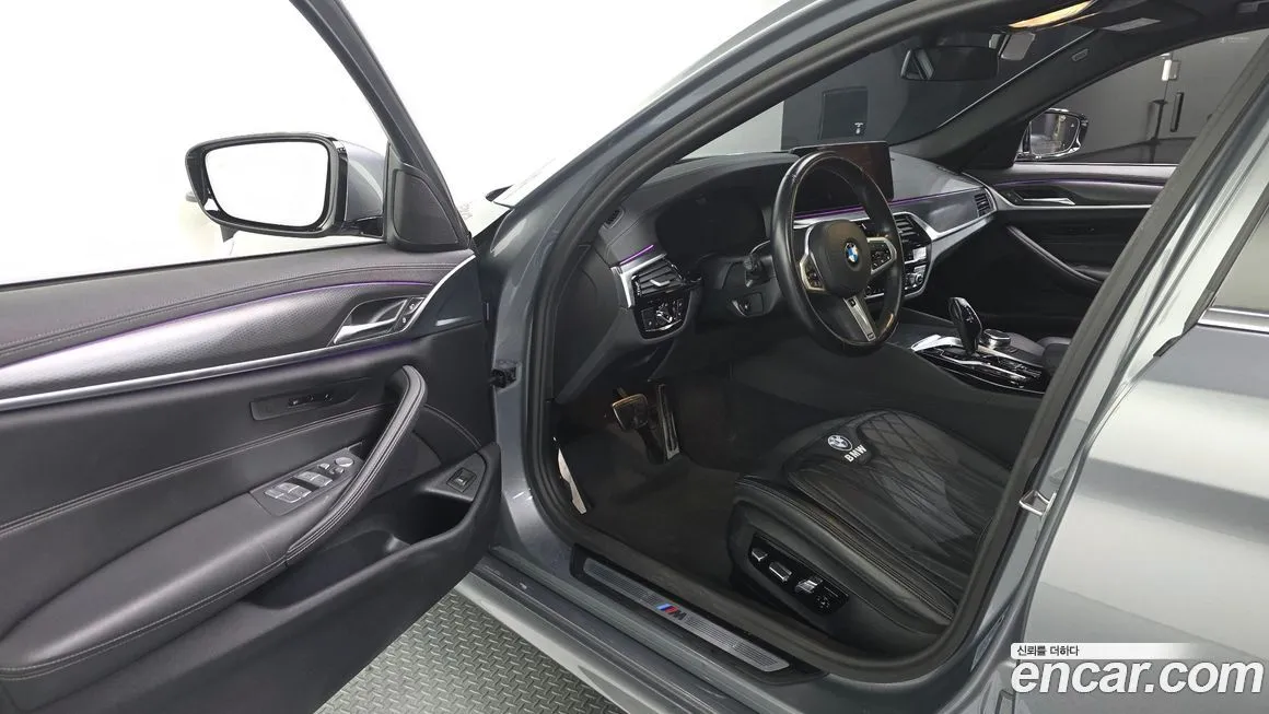 BMW 5-Series 2023 из KR, фото 7