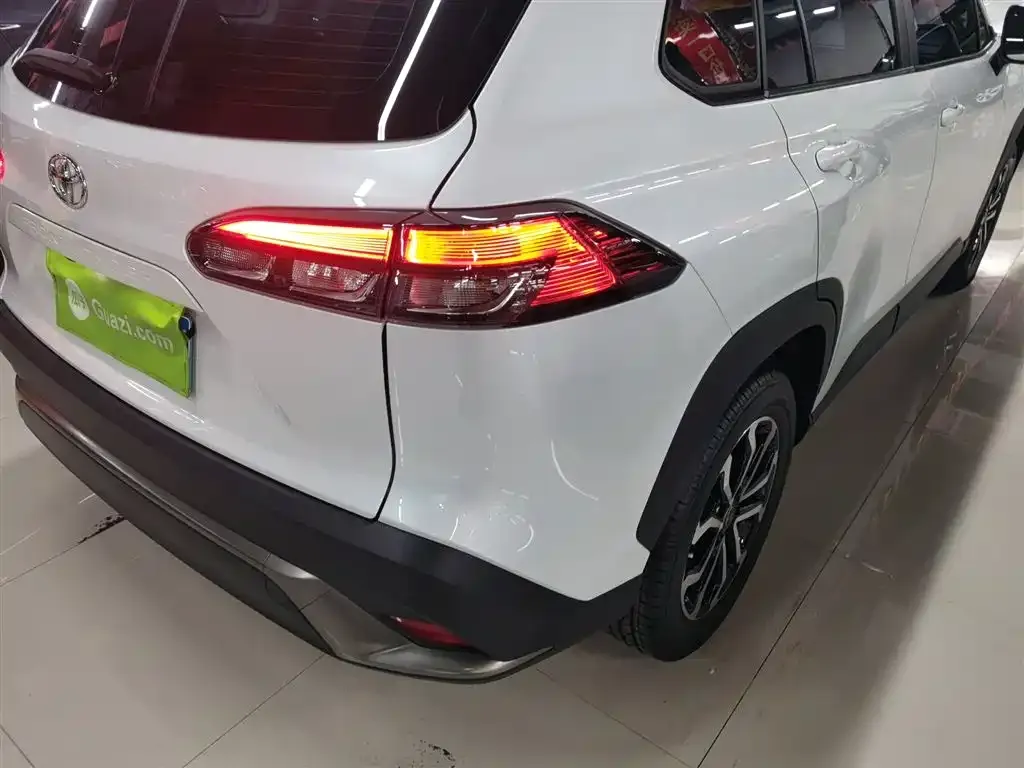 Toyota Frontlander 2023 из CN, фото 6