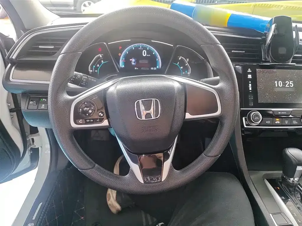 Honda Civic — фото 10