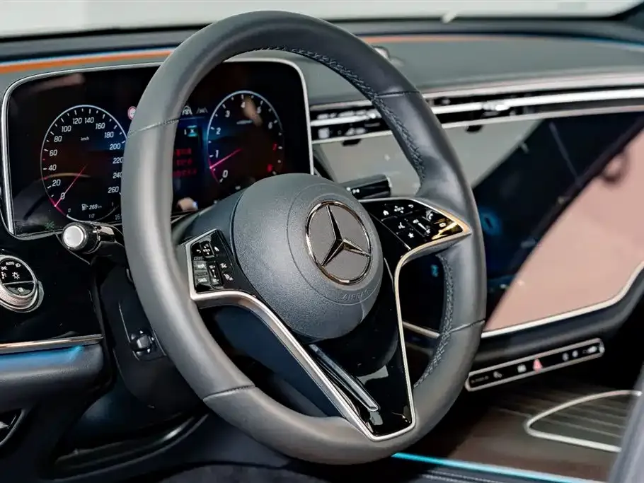 Mercedes-Benz E-Class 2025 из CN, фото 8