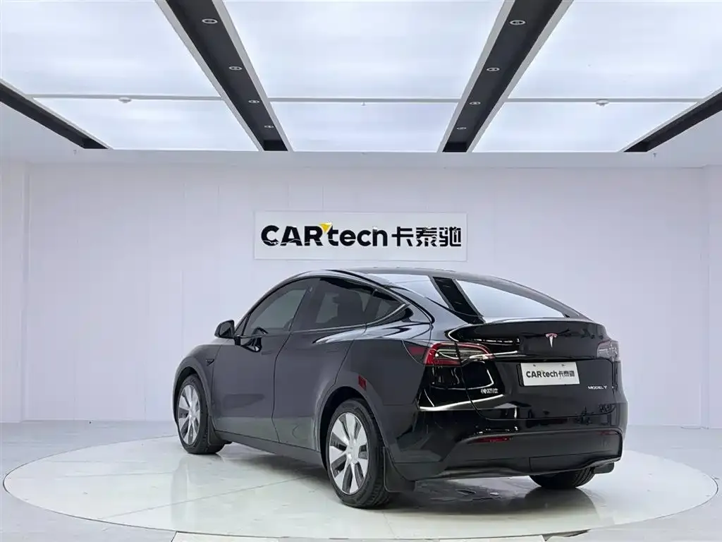 Tesla Model Y 2022 из CN, фото 5