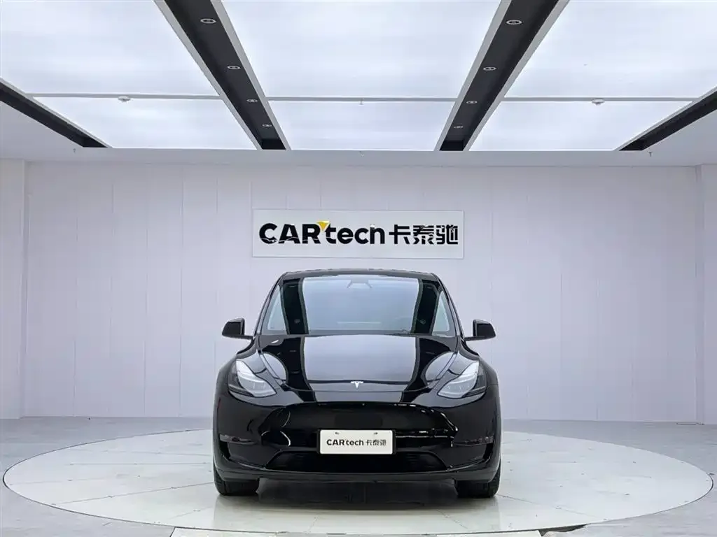 Tesla Model Y 2022 из CN, фото 10