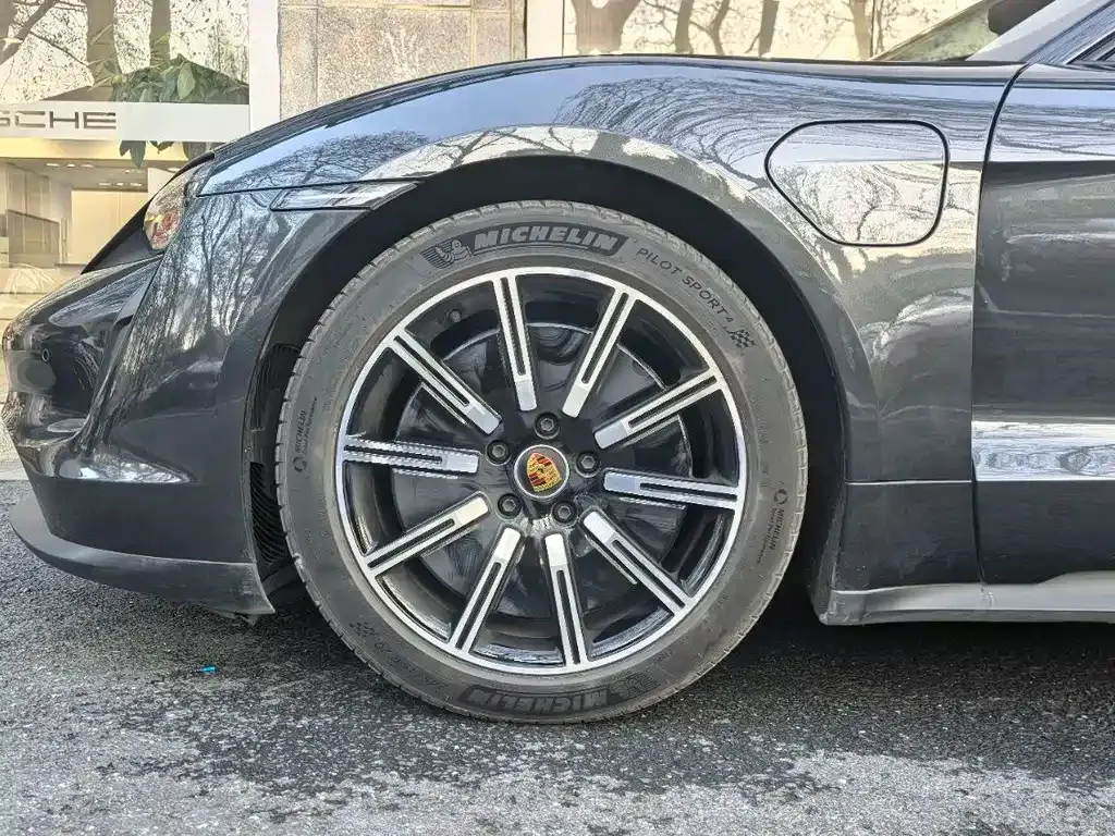 Porsche Taycan 2023 из CN, фото 8