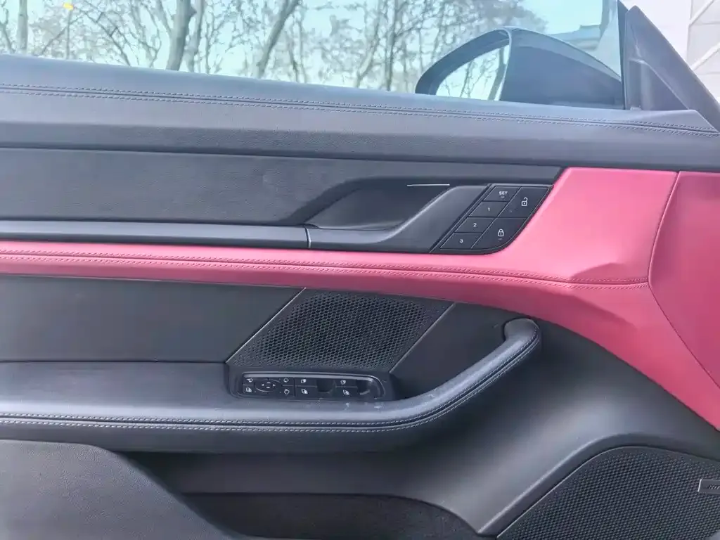 Porsche Taycan 2023 из CN, фото 9