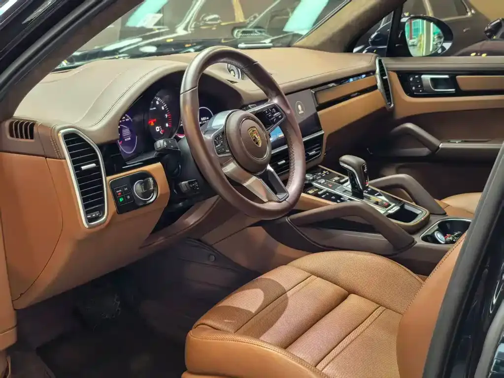 Porsche Cayenne 2023 из CN, фото 4