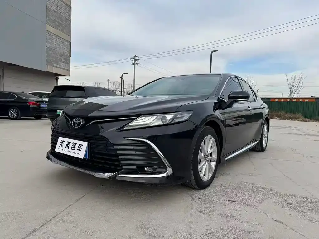 Toyota Camry 2023 из CN, фото 1