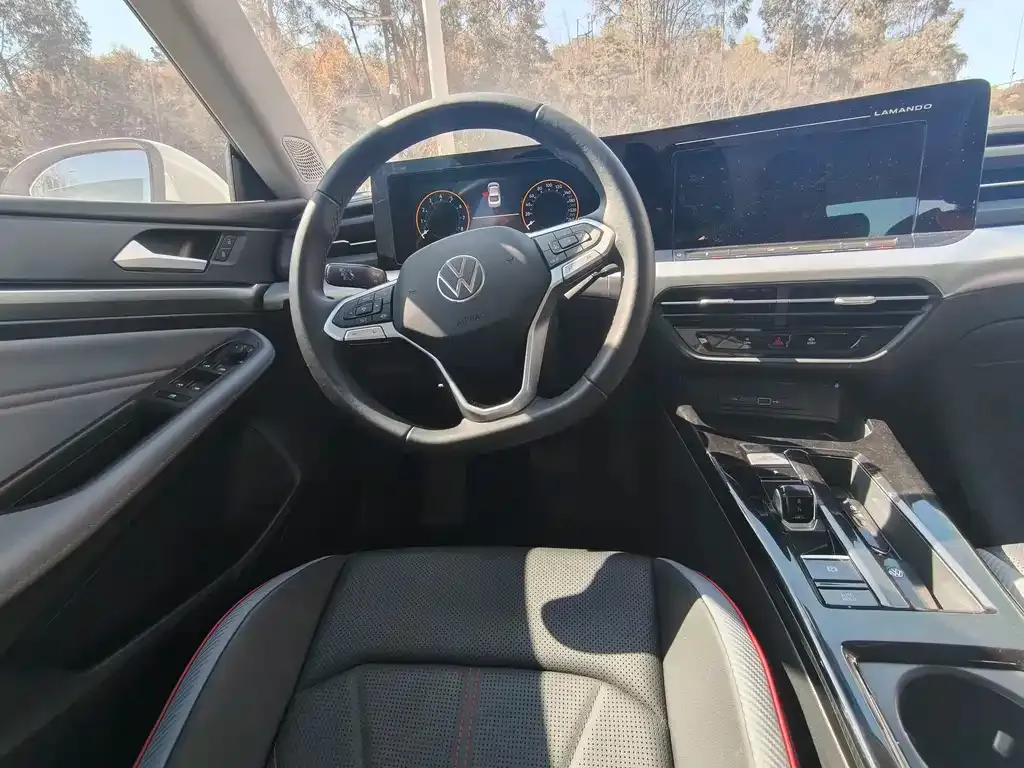 Volkswagen Lamando 2023 из CN, фото 8