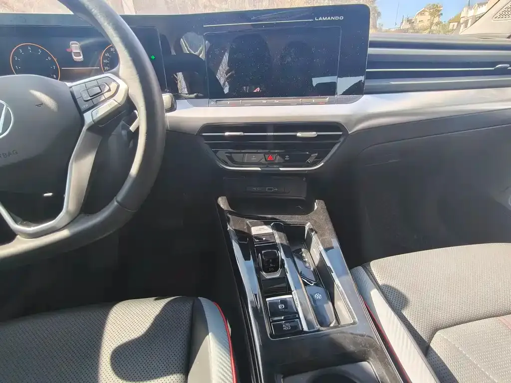 Volkswagen Lamando 2023 из CN, фото 7