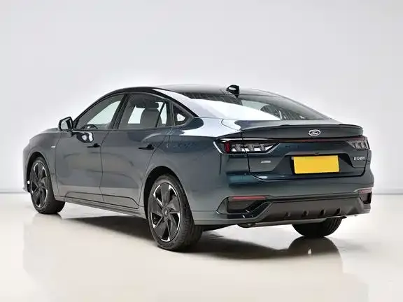 Ford Mondeo 2023 из CN, фото 10