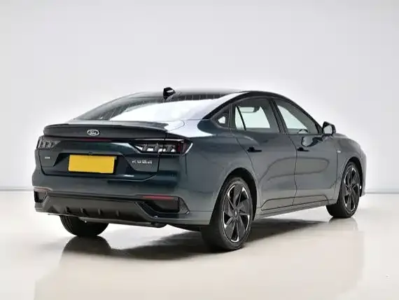 Ford Mondeo 2023 из CN, фото 3
