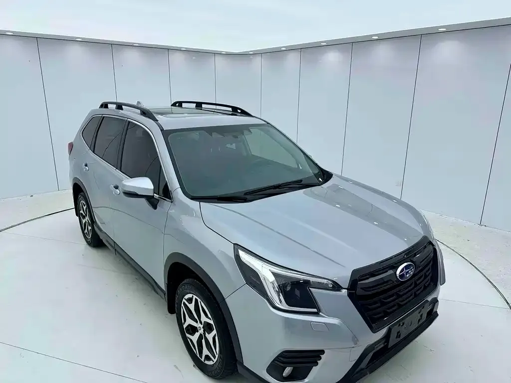Subaru Forester 2022 из CN, фото 9