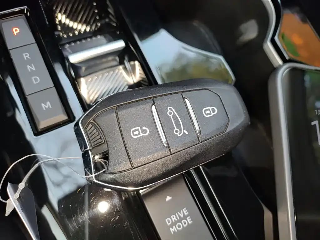 Citroen C5 X 2021 из CN, фото 6
