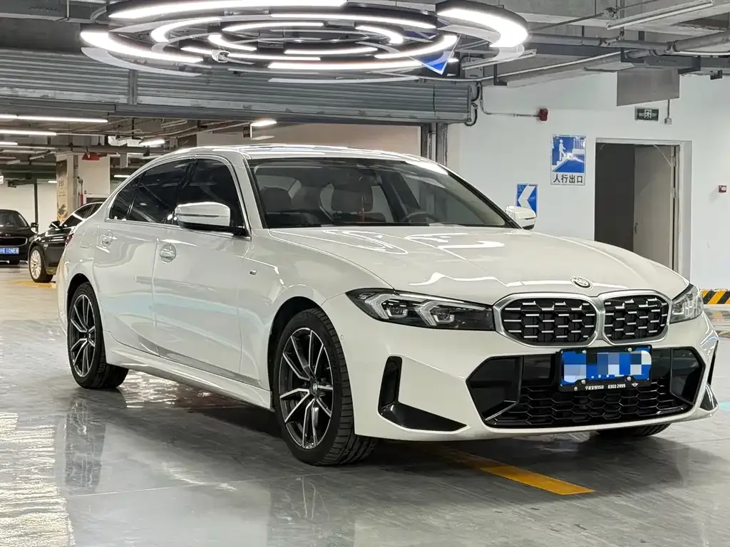 BMW 3 Series 2023 из CN, фото 7