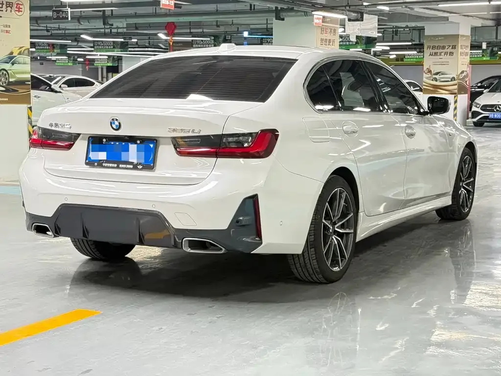 BMW 3 Series 2023 из CN, фото 2