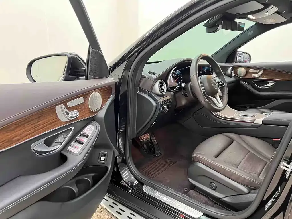 Mercedes-Benz GLC 2021 из CN, фото 9