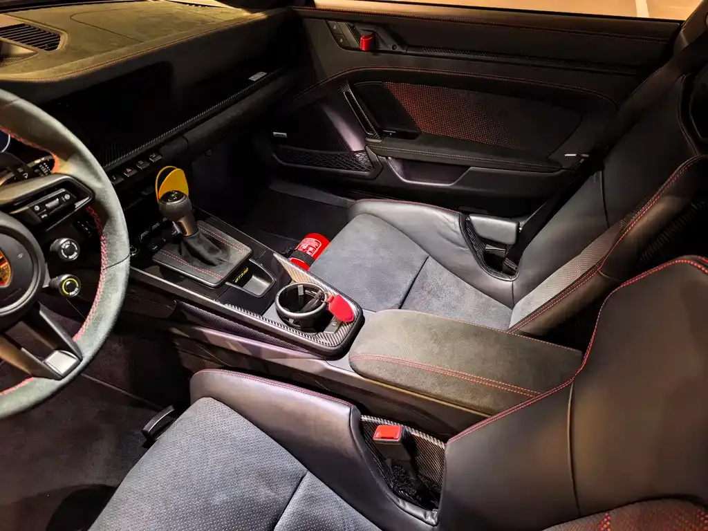 Porsche 911 2024 из CN, фото 10