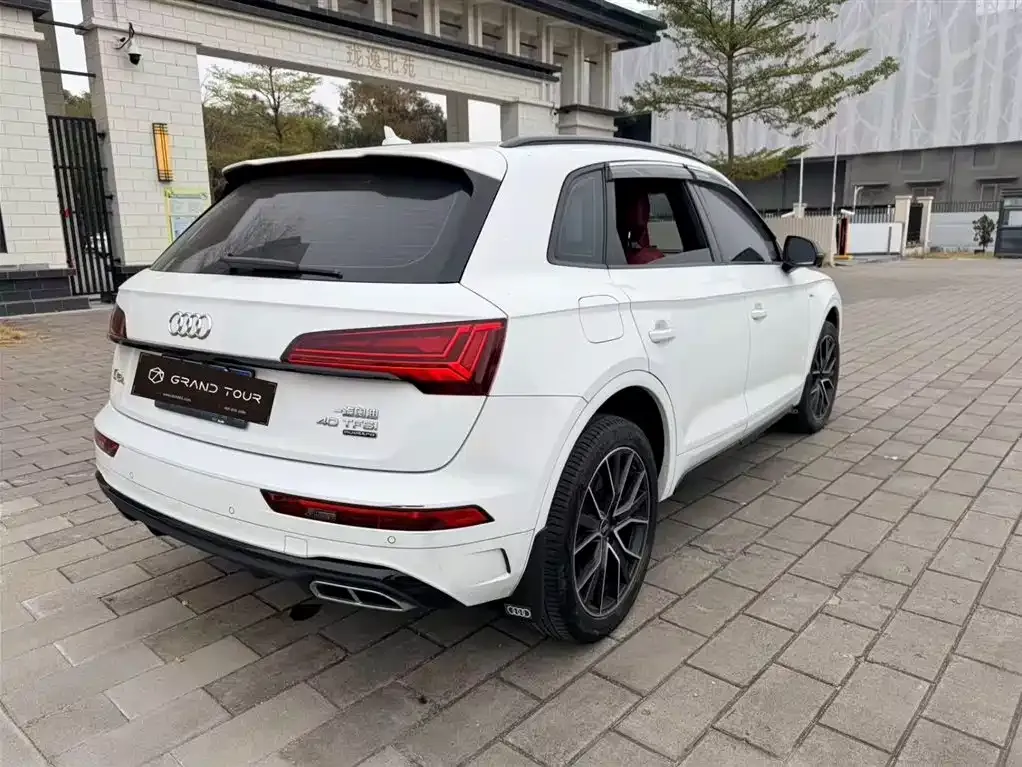 Audi Q5L 2024 из CN, фото 6