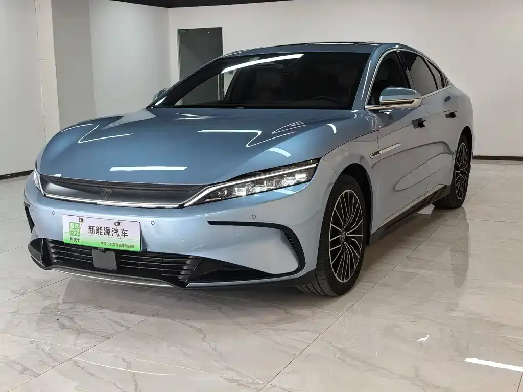 BYD Han — фото 1