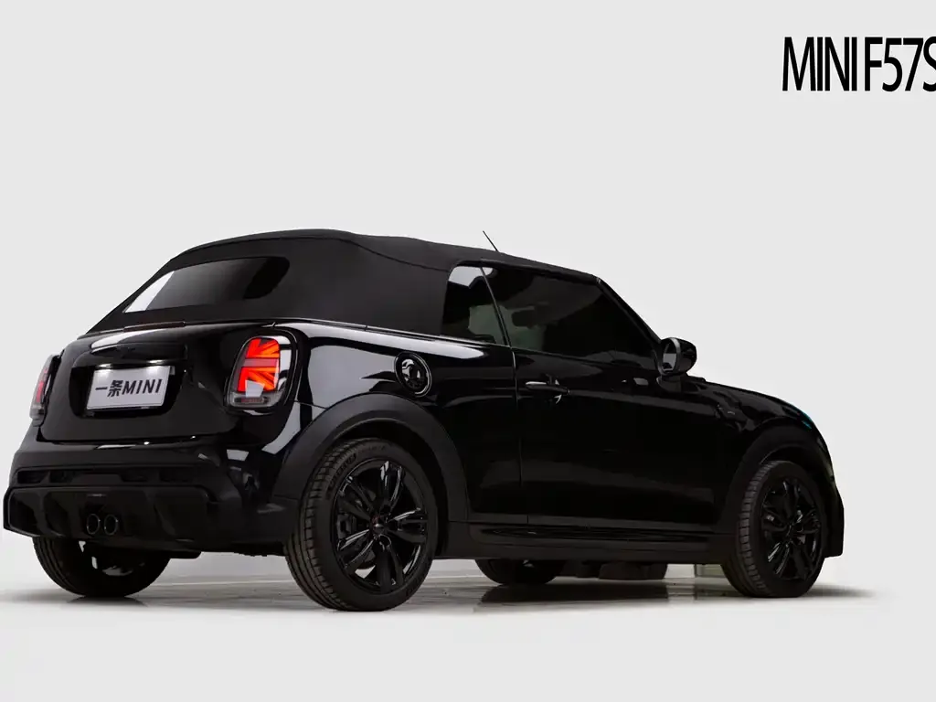 MINI Cooper (3-door) 2022 из CN, фото 2