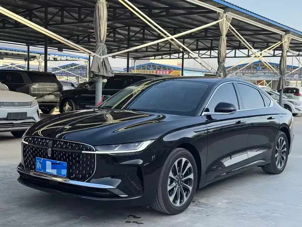 Lincoln Z 2025 из CN, фото 1