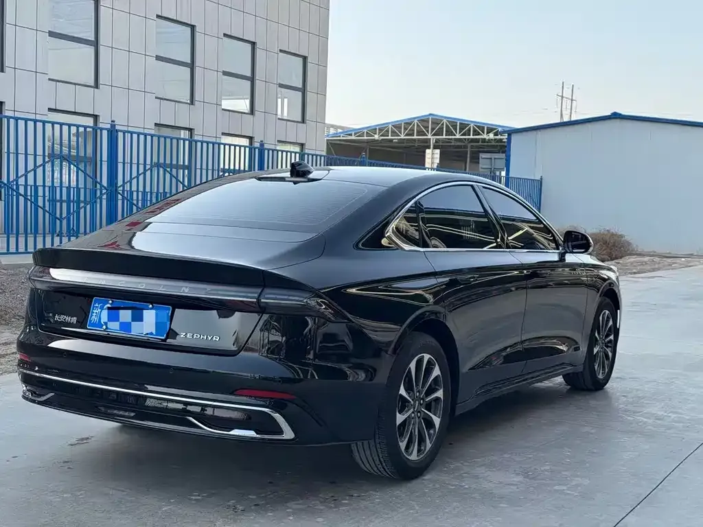 Lincoln Z 2025 из CN, фото 5