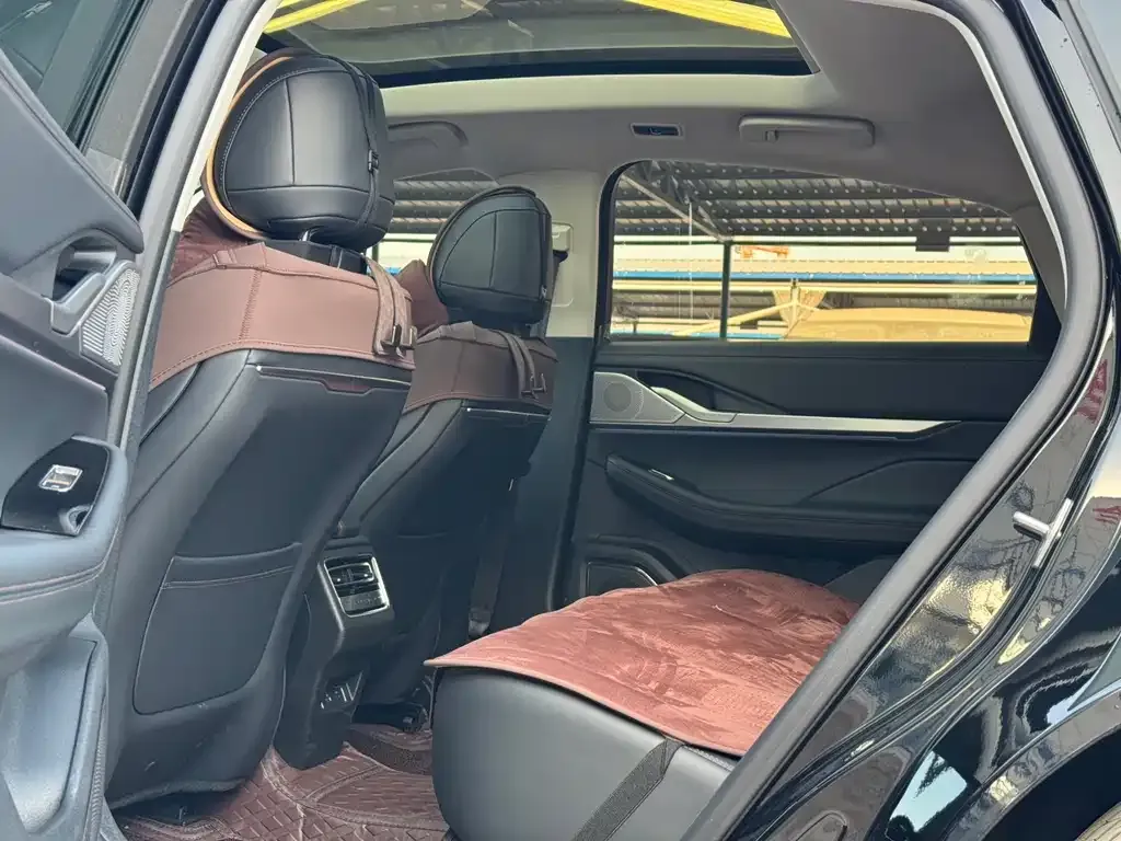 Lincoln Z 2025 из CN, фото 2