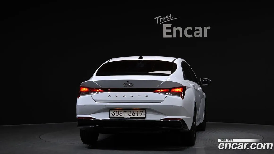 Hyundai AVANTE 2022 из KR, фото 3