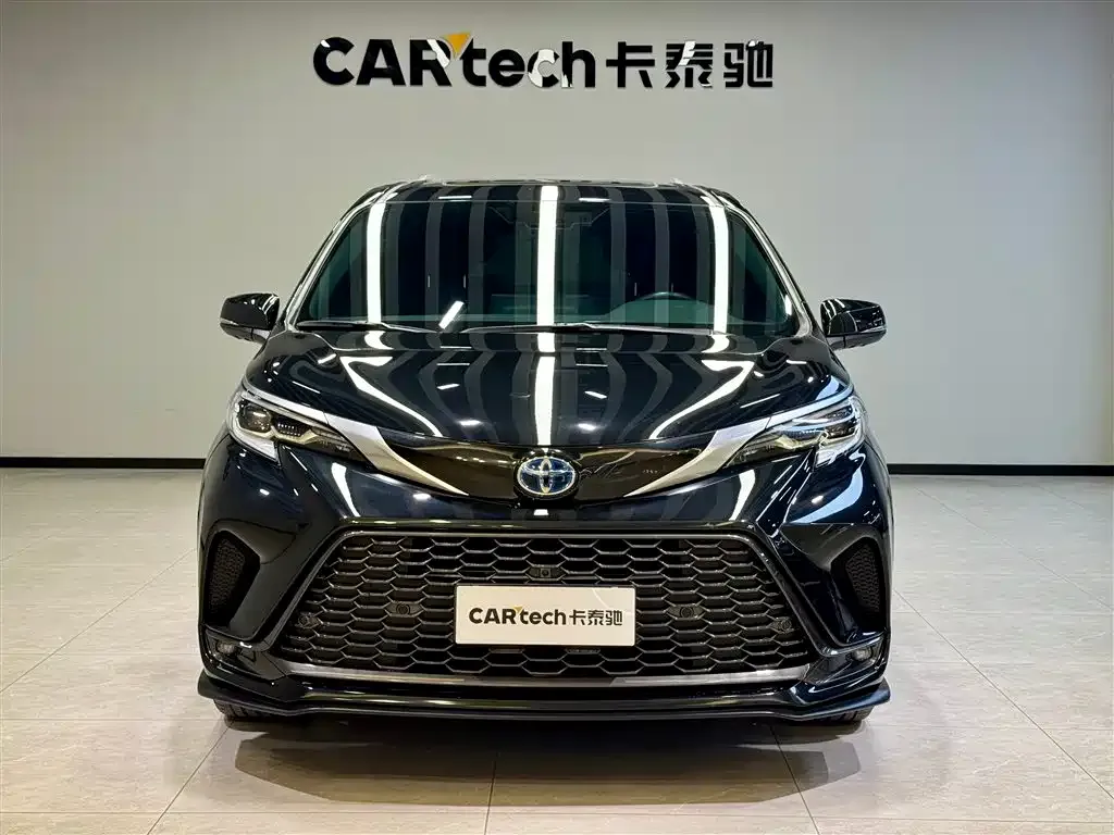 Toyota Granvia 2024 из CN, фото 3