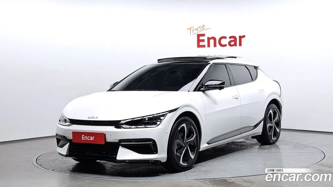 Kia EV6 2023 из KR, фото 1