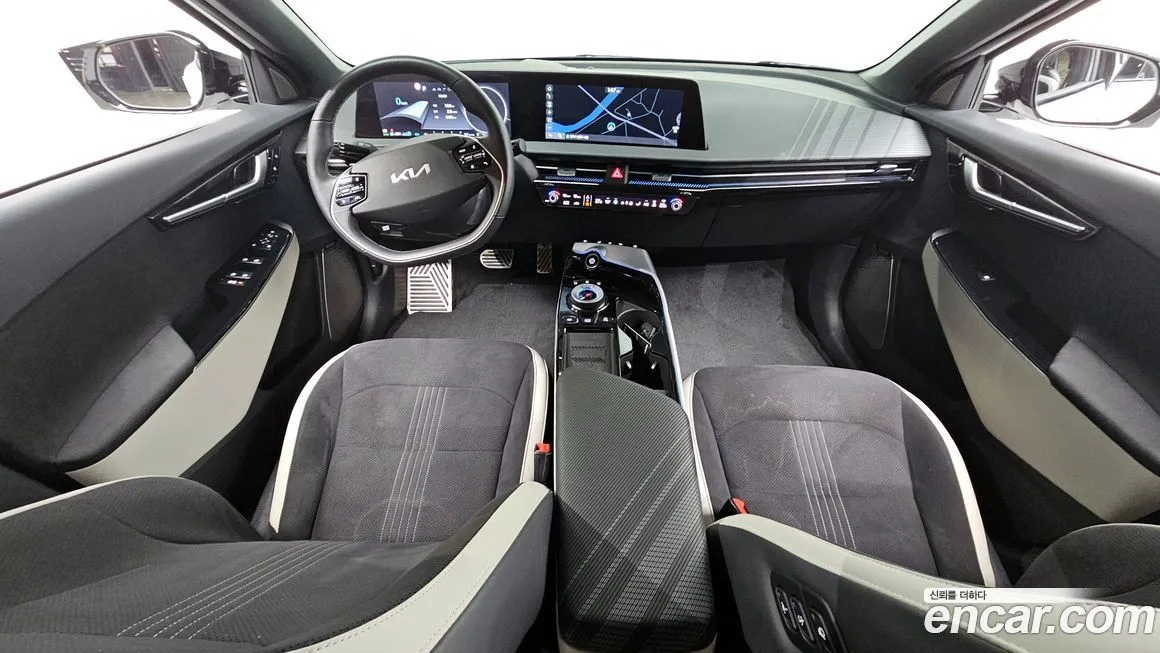 Kia EV6 2023 из KR, фото 10