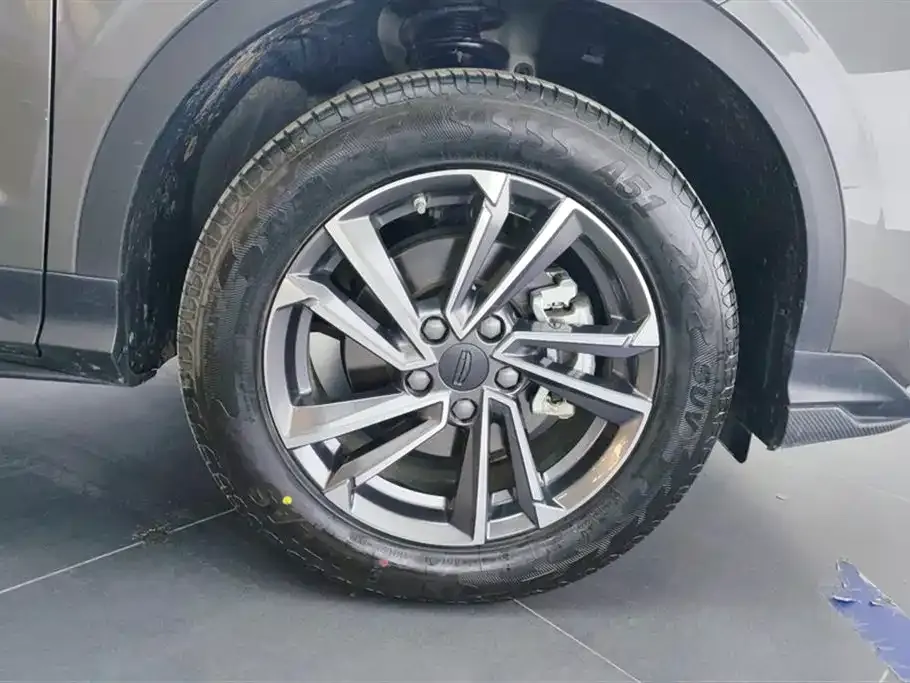 Geely Binyue 2024 из CN, фото 10