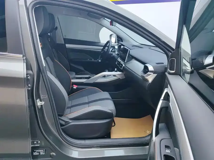 Geely Binyue 2024 из CN, фото 4