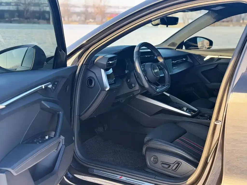 Audi A3 2022 из CN, фото 5