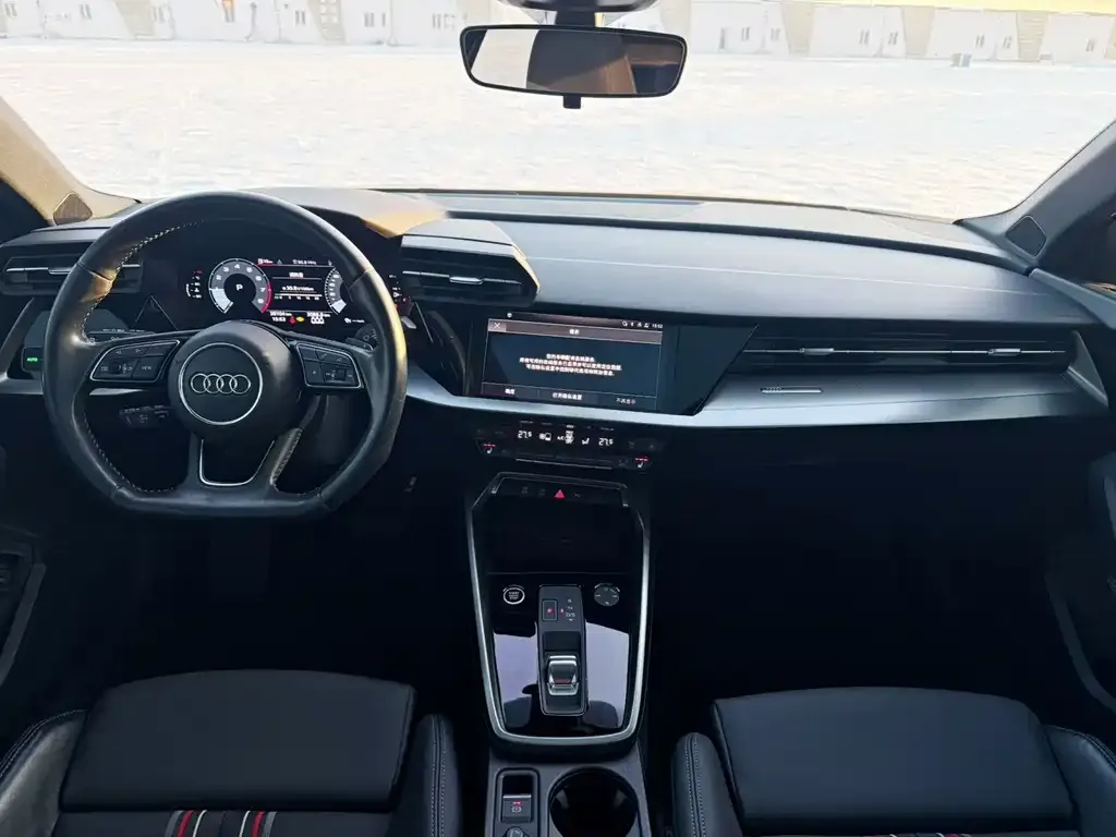 Audi A3 2022 из CN, фото 2