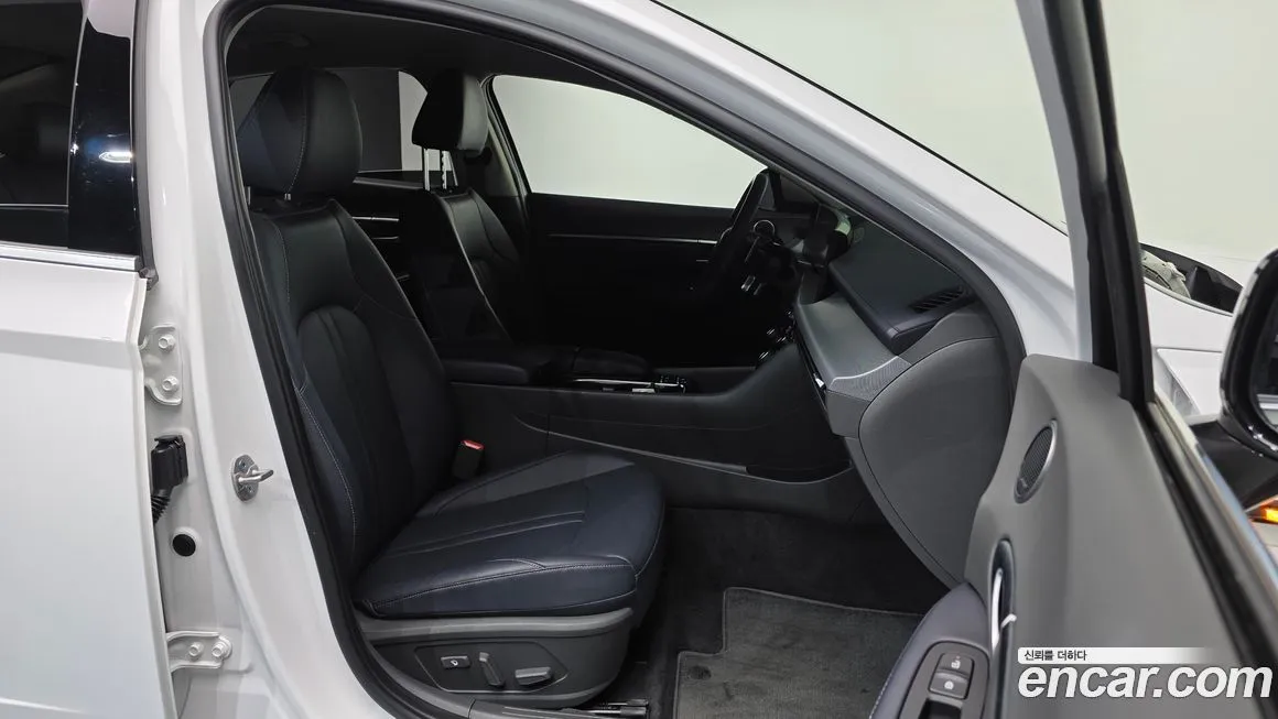 Hyundai Sonata 2024 из KR, фото 6