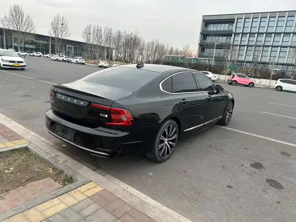 Volvo S90 2023 из CN, фото 9
