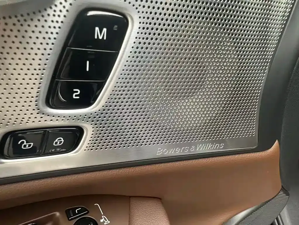 Volvo S90 2023 из CN, фото 5