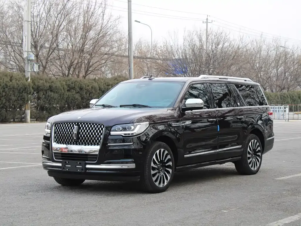 Lincoln Navigator One 2023 из CN, фото 5