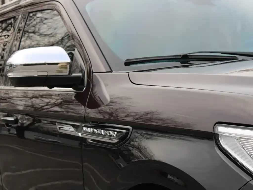 Lincoln Navigator One 2023 из CN, фото 3
