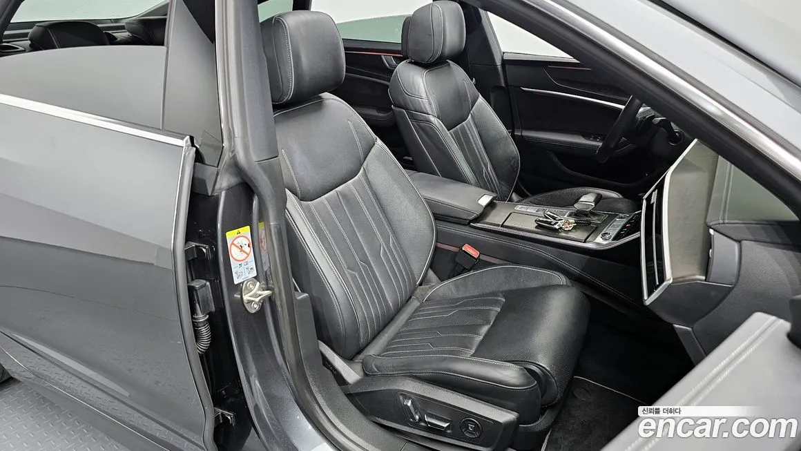 Audi A7 2021 из KR, фото 9
