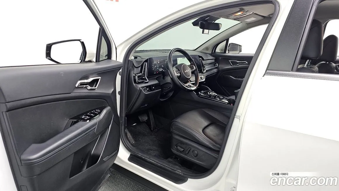 Kia Sportage — фото 7